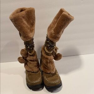 Cozy Faux Fur Winter Boots in Tan